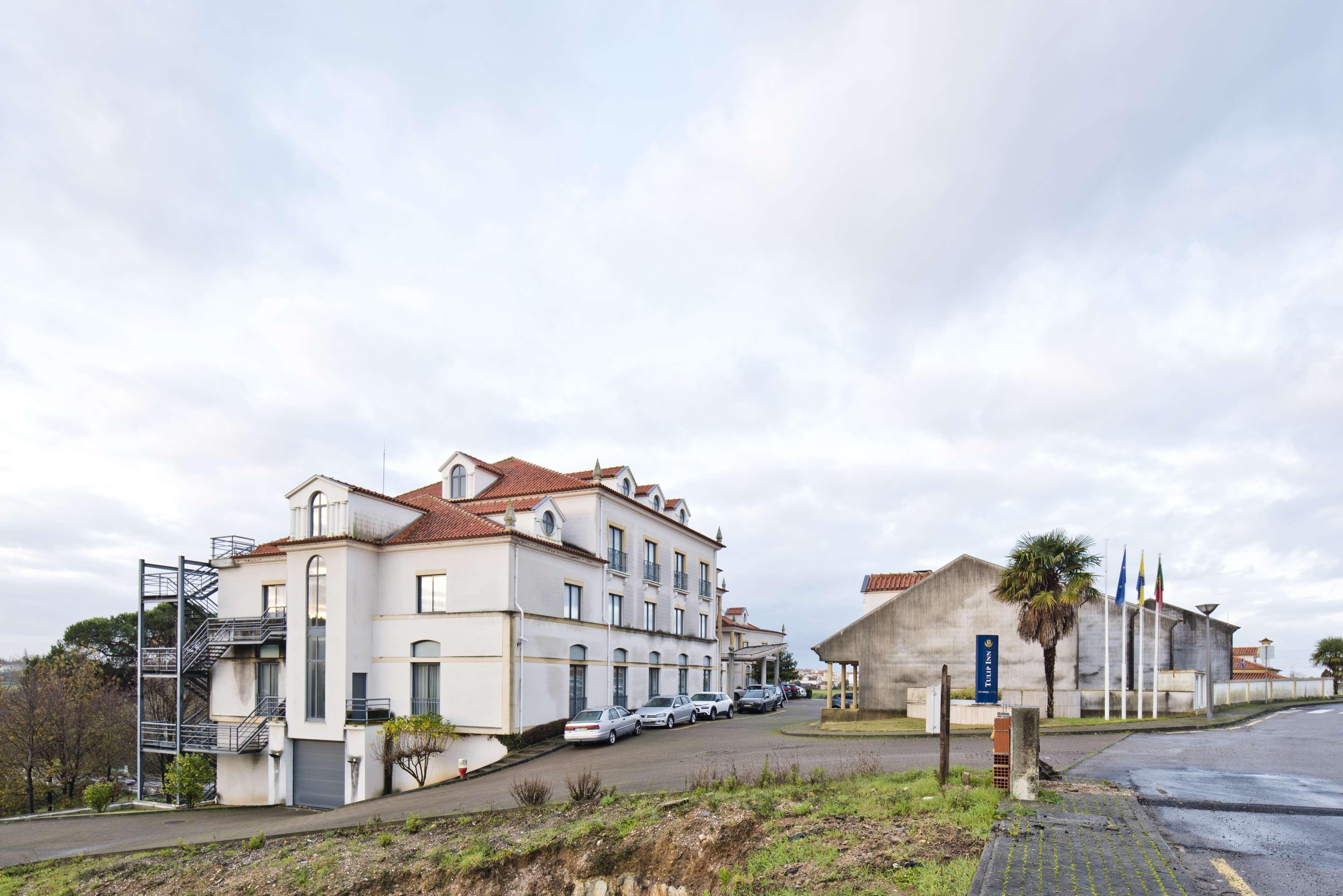 Lam Hotel Estarreja Buitenkant foto