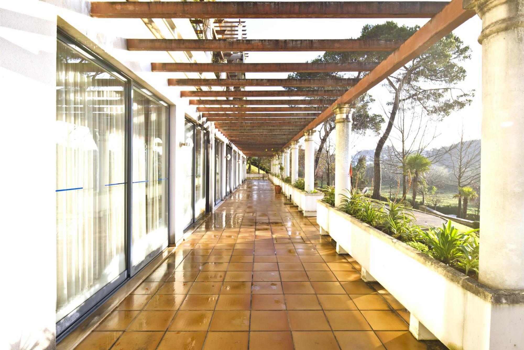 Lam Hotel Estarreja Buitenkant foto